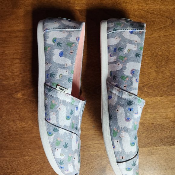 Toms Alpargata 3 pairs Llama, Floral, and Mermaid Size 6 1/2 Women - Picture 2 of 8